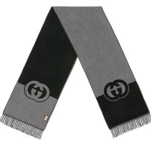 Gucci Men's Scarf in Black and Gray